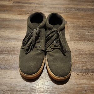Men's Size 12 American Eagle Olive Green Casual Shoes